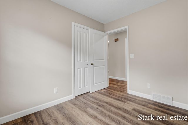 3758 E Sternberg Road, Fruitport, MI 49415
