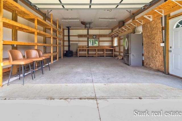 3758 E Sternberg Road, Fruitport, MI 49415
