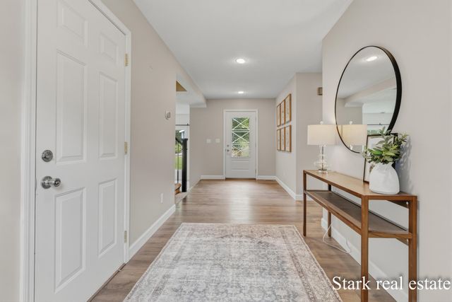 3758 E Sternberg Road, Fruitport, MI 49415