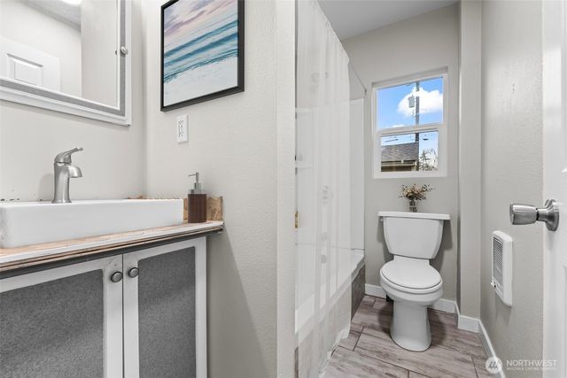 1009 S 63rd Street, Tacoma, WA 98408