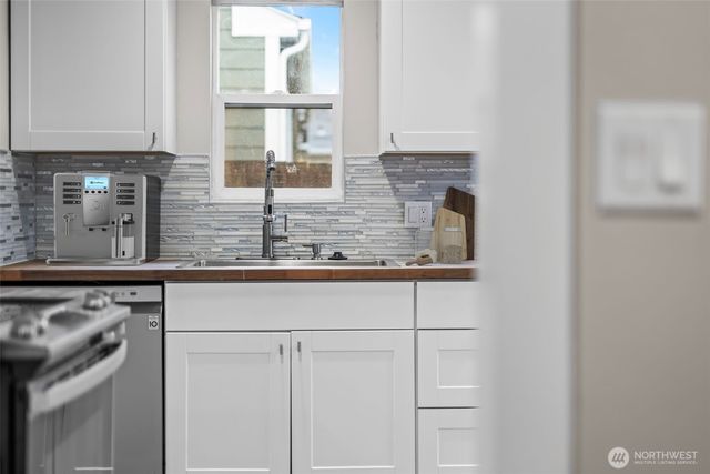 1009 S 63rd Street, Tacoma, WA 98408