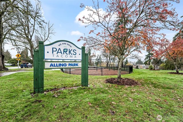 1009 S 63rd Street, Tacoma, WA 98408