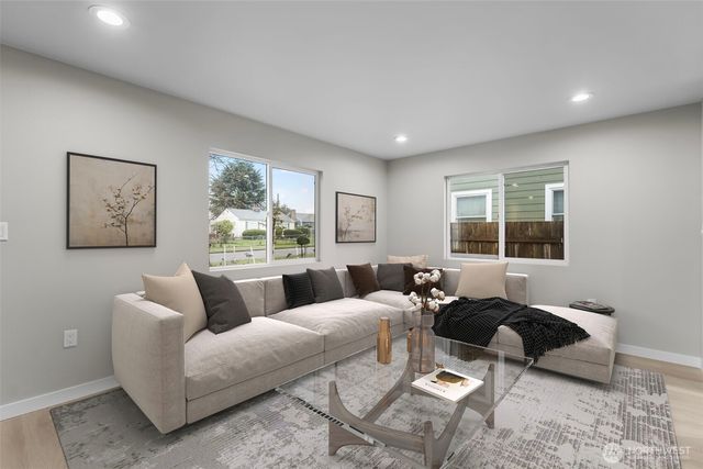 1009 S 63rd Street, Tacoma, WA 98408