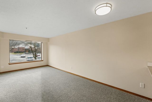 221 E Rockwood E Rockwood Blvd, Spokane, WA 99202
