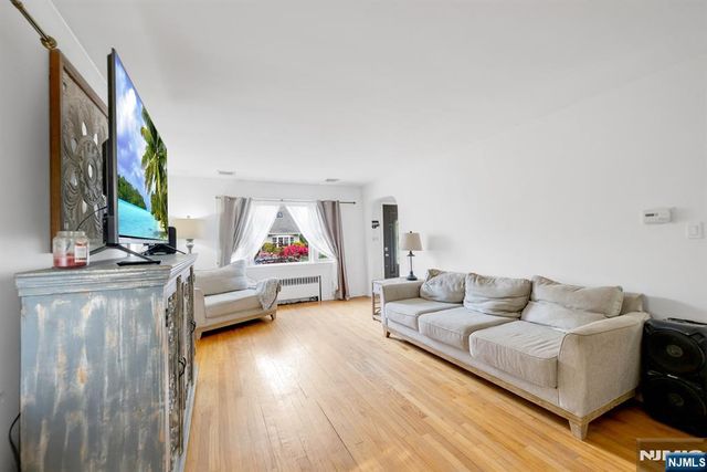 99 Oneida Avenue, Dumont, NJ 07628