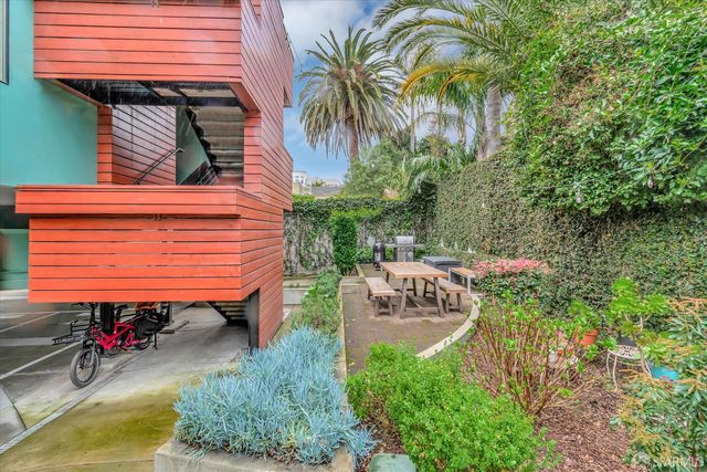 226 27th Street 10, San Francisco, CA 94114