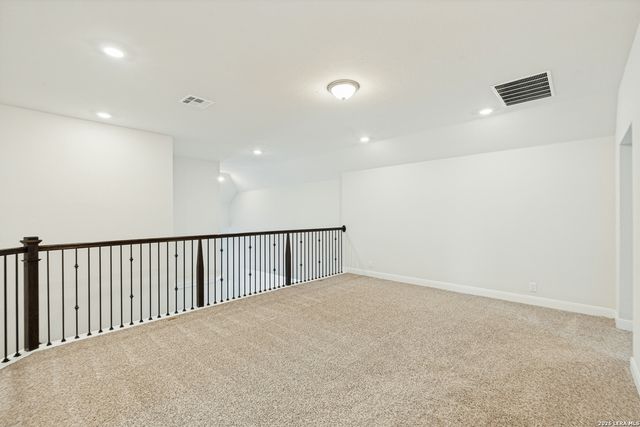 380 Valiant Valley, Cibolo, TX 78108