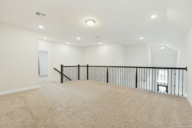 380 Valiant Valley, Cibolo, TX 78108