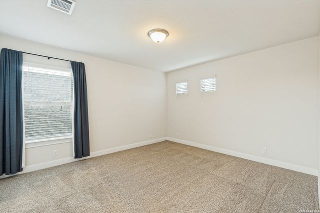 380 Valiant Valley, Cibolo, TX 78108