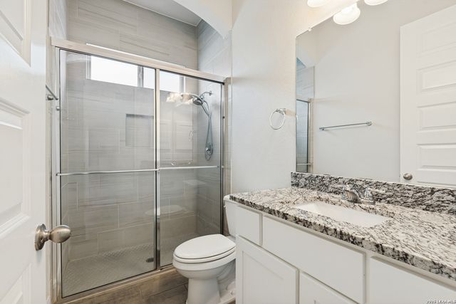 380 Valiant Valley, Cibolo, TX 78108