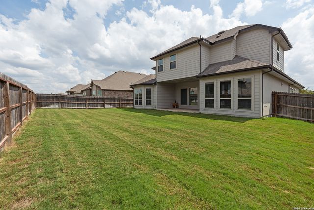 380 Valiant Valley, Cibolo, TX 78108