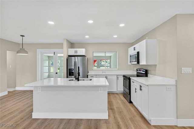 1300 Waite DR, North Fort Myers, FL 33903