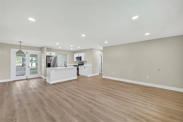 1300 Waite DR, North Fort Myers, FL 33903