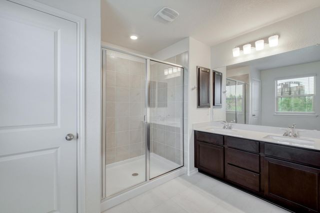 18033 Bridled Stallion DR, Manor, TX 78653