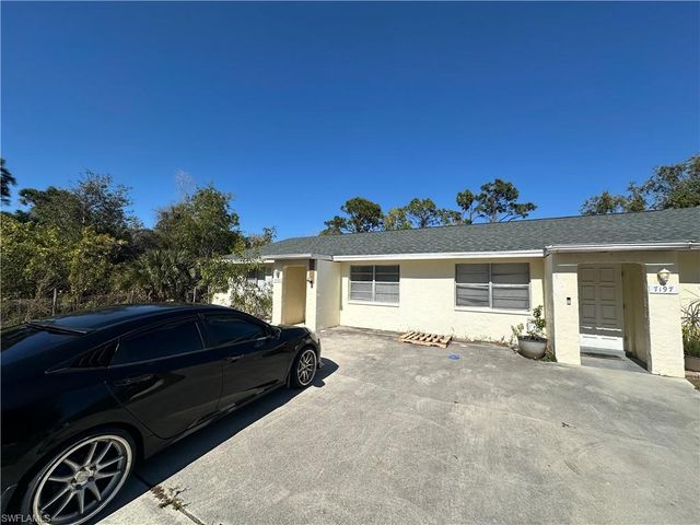 7193 Barragan RD, Fort Myers, FL 33967