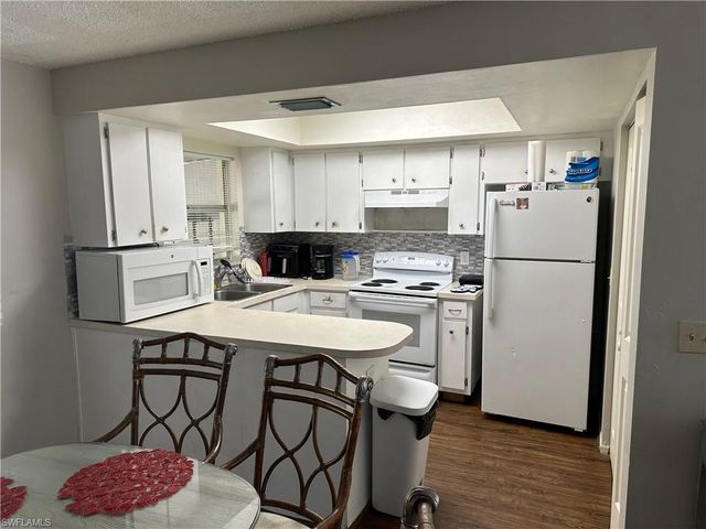 7193 Barragan RD, Fort Myers, FL 33967