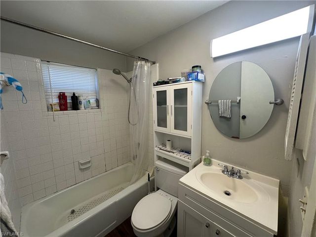 7193 Barragan RD, Fort Myers, FL 33967