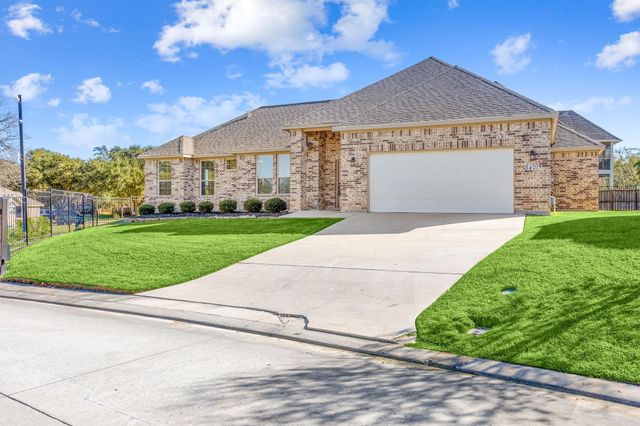 5401 Zephyr Lane, Willis, TX 77318