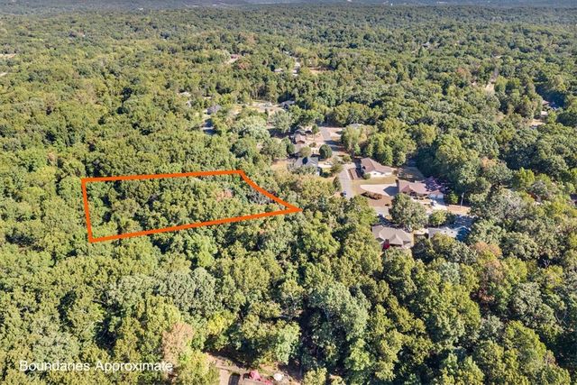 Cheddar Drive, Bella Vista, AR 72715