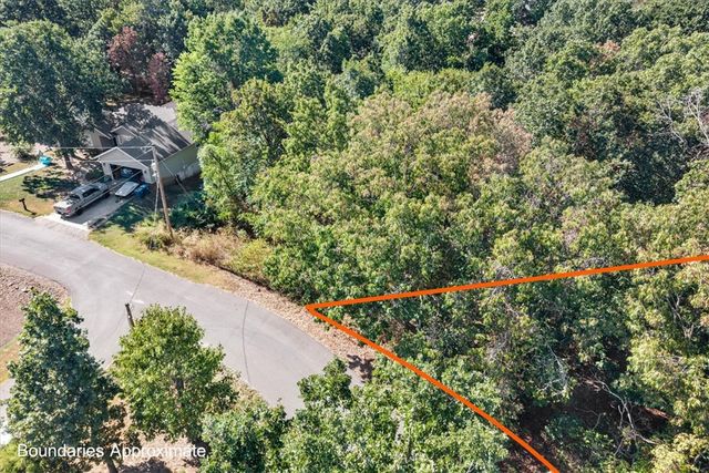 Cheddar Drive, Bella Vista, AR 72715