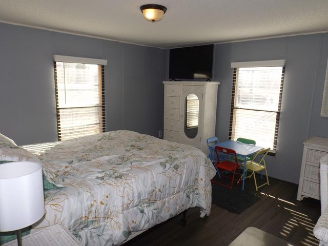 1198 Moultrie Drive, Manning, SC 29102