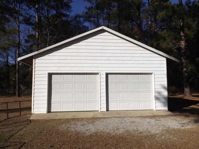 1198 Moultrie Drive, Manning, SC 29102