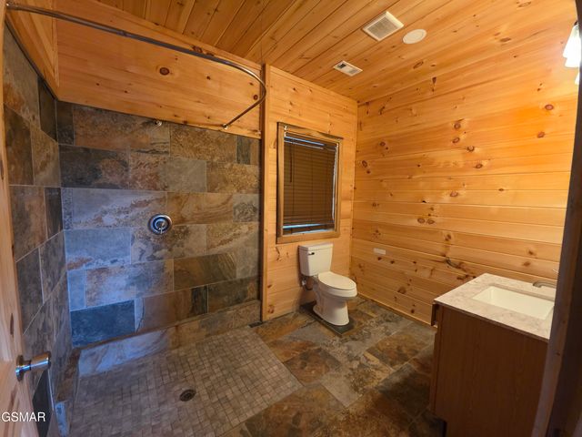 2560 Goose Gap Road, Sevierville, TN 37876