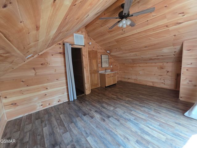 2560 Goose Gap Road, Sevierville, TN 37876