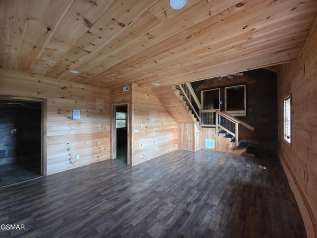 2560 Goose Gap Road, Sevierville, TN 37876