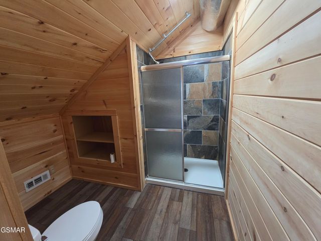 2560 Goose Gap Road, Sevierville, TN 37876