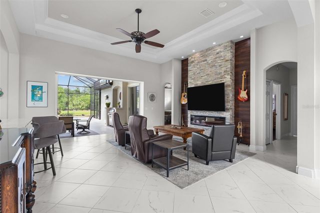 7622 DESERT INN WAY, Bradenton, FL 34202