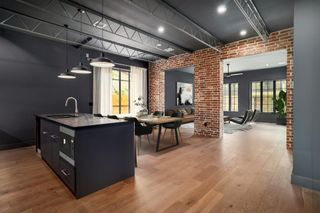 933 E 52nd ST, Austin, TX 78751