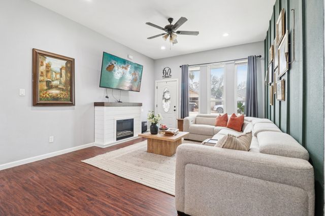 5719 Barkridge Drive, Granbury, TX 76048