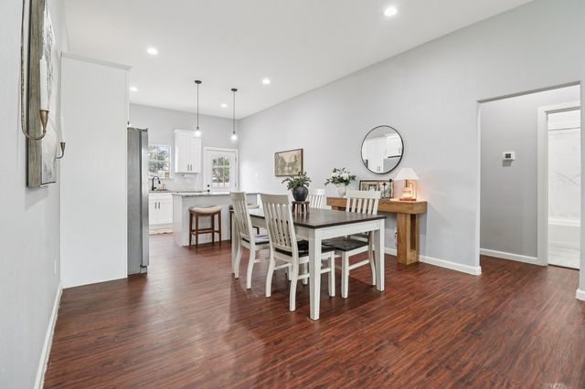 5719 Barkridge Drive, Granbury, TX 76048