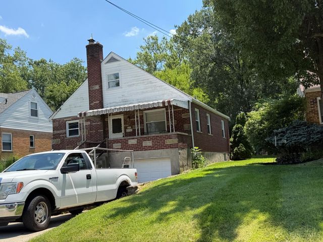 5153 Highview Drive, Cincinnati, OH 45238
