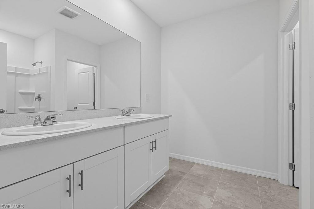 6754 Equinox LN, NORTH FORT MYERS, FL 33917 — photo 4