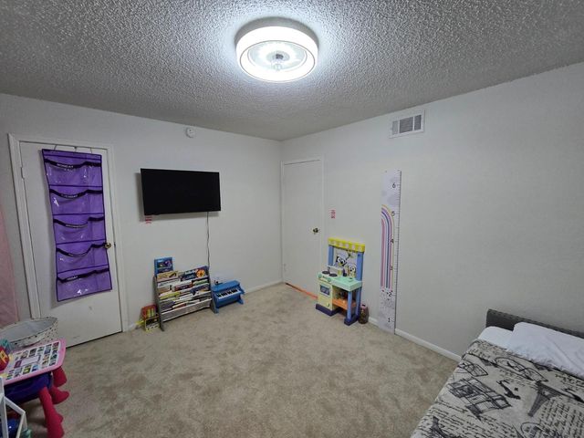 10615 Briar Forest Drive 1001, Houston, TX 77042