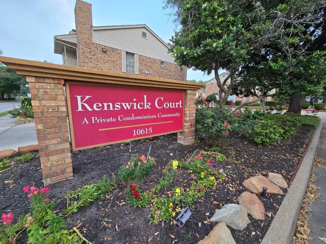 10615 Briar Forest Drive 1001, Houston, TX 77042