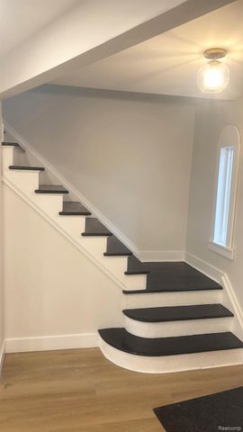 17145 Wisconsin Street, Detroit, MI 48221