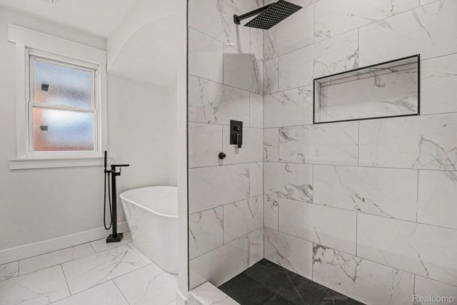 17145 Wisconsin Street, Detroit, MI 48221