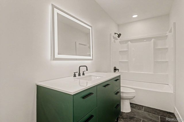 17145 Wisconsin Street, Detroit, MI 48221