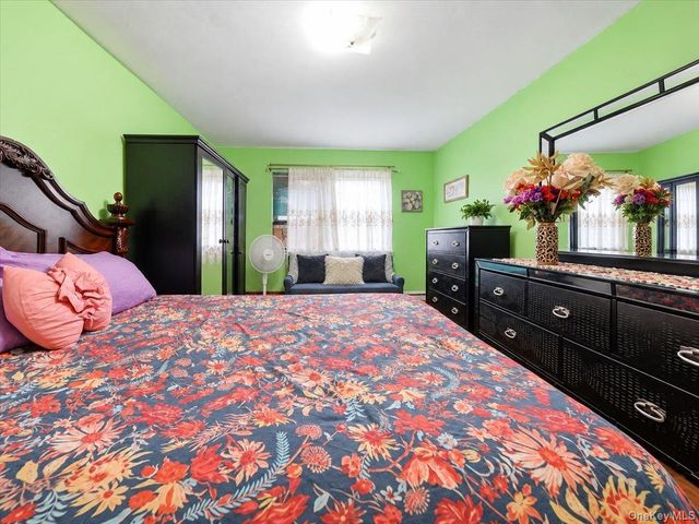 3919 Grace Avenue, Bronx, NY 10466