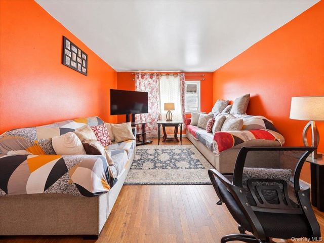 3919 Grace Avenue, Bronx, NY 10466
