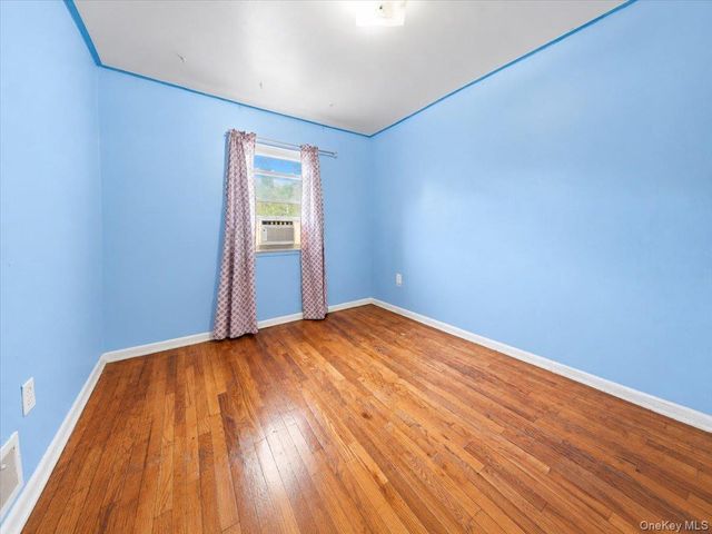 3919 Grace Avenue, Bronx, NY 10466