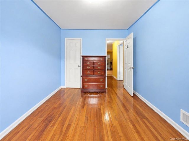 3919 Grace Avenue, Bronx, NY 10466
