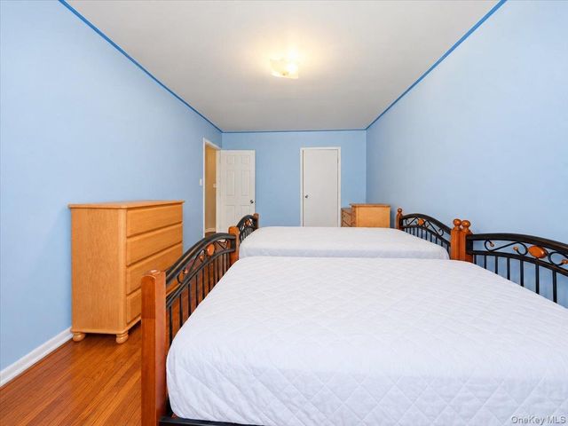 3919 Grace Avenue, Bronx, NY 10466