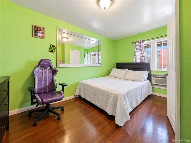 3919 Grace Avenue, Bronx, NY 10466