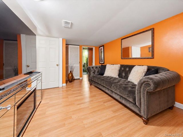 3919 Grace Avenue, Bronx, NY 10466