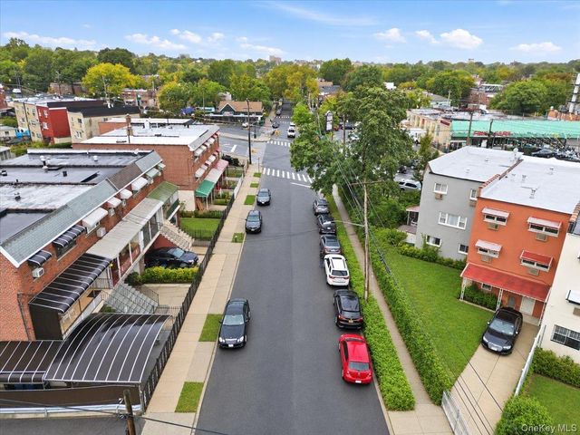 3919 Grace Avenue, Bronx, NY 10466