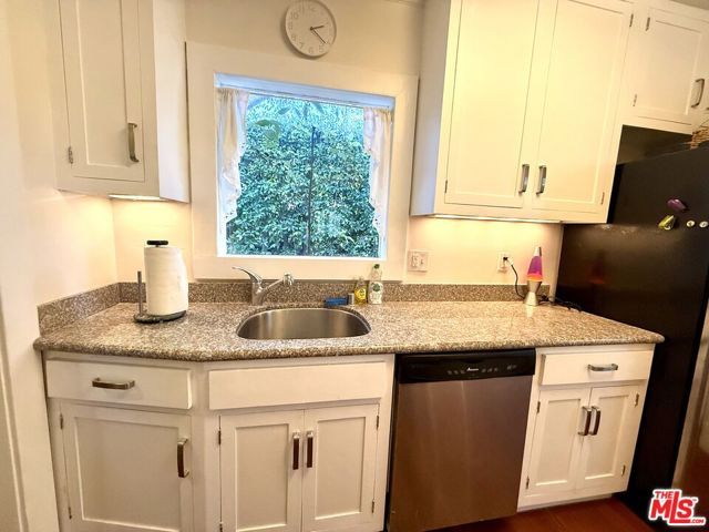 500 N Kingsley Drive, Los Angeles, CA 90004